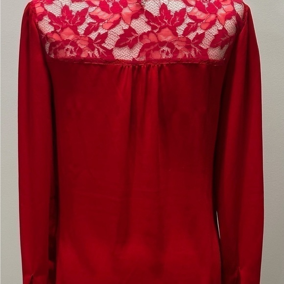 True Religion Lace Panels Lace Up Long Sleeve Red Blouse - Picture 2 of 5